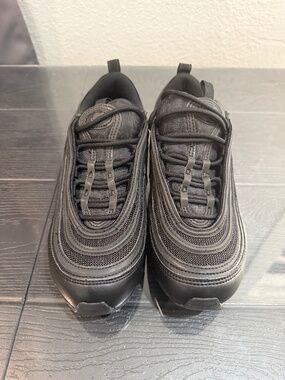 Nike Women's All-Black Air Max Sneakers